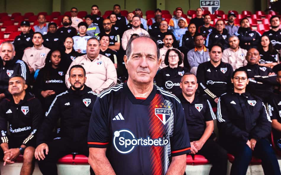 Nova-camisa-do-Sao-Paulo-scaled-aspect-ratio-512-320