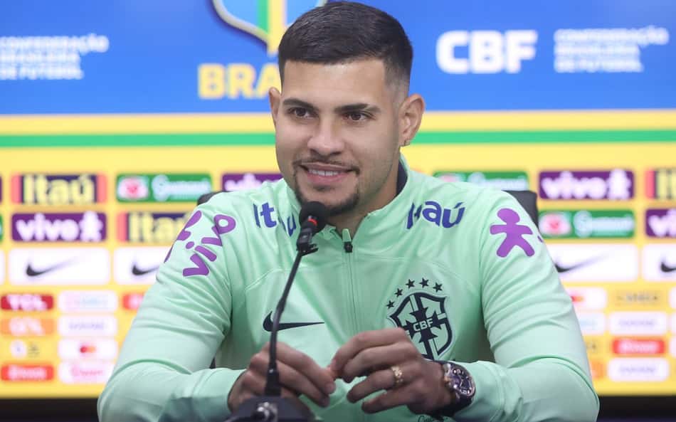 Bruno Guimarães ajuda a explicar 'Dinizismo' aos colegas de Seleção: 'Está todo mundo gostando'