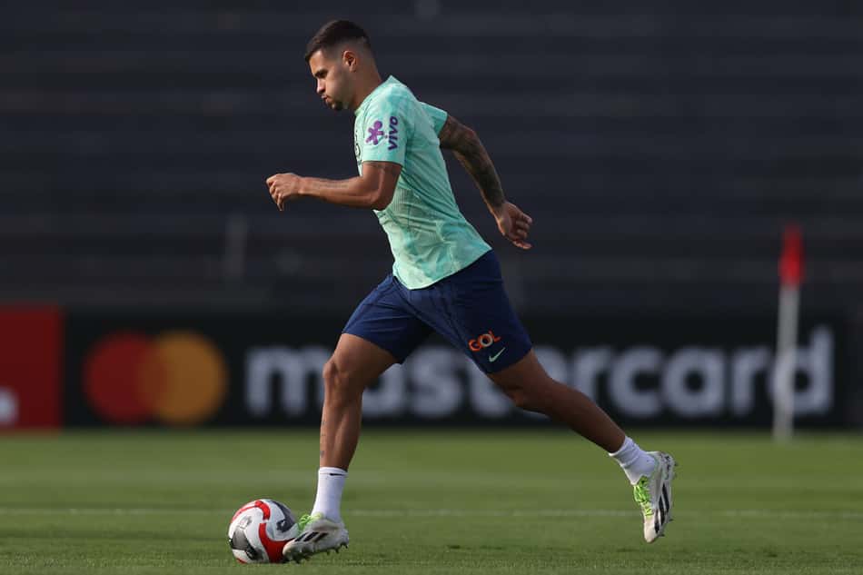 bruno_guimaraes_treino_selecao_10_setembro_2023