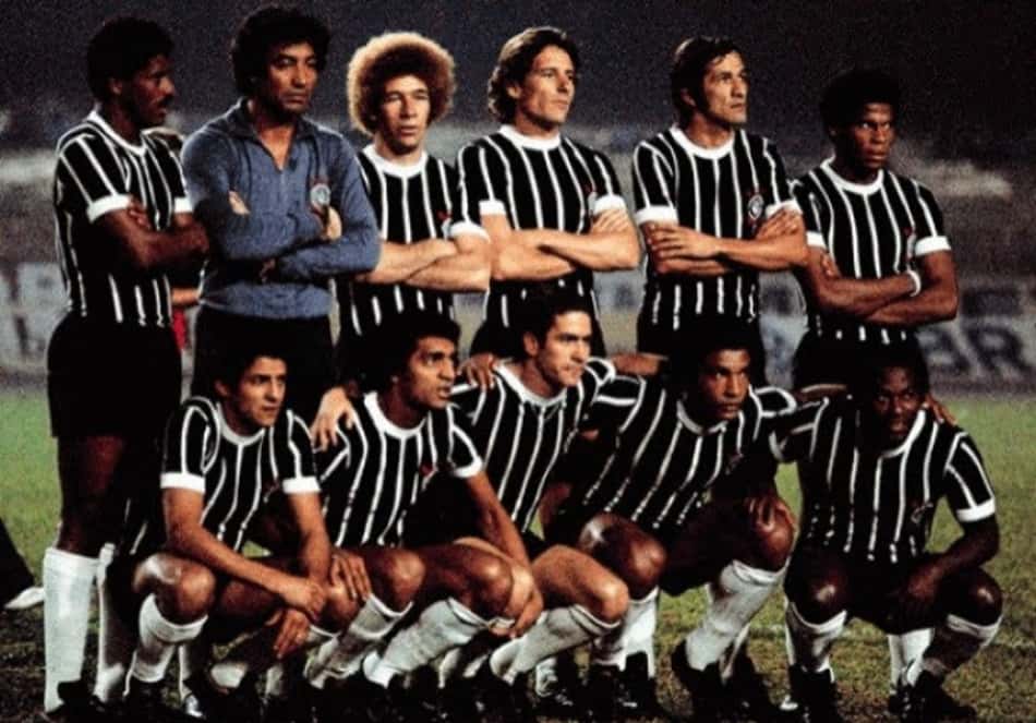 elenco-do-corinthians-campeao-do-paulistao-de-w9