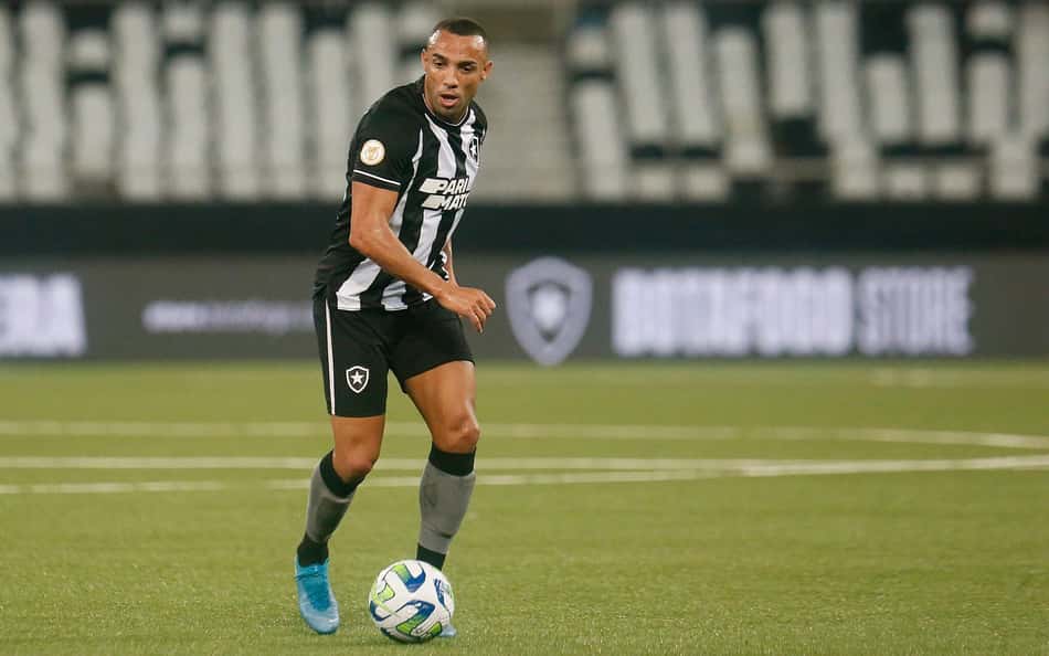fernando-marcal-botafogo-aspect-ratio-512-320