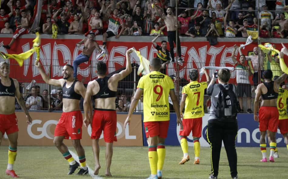 São Bernardo x Brusque: onde assistir ao vivo e horário do jogo pela Série C