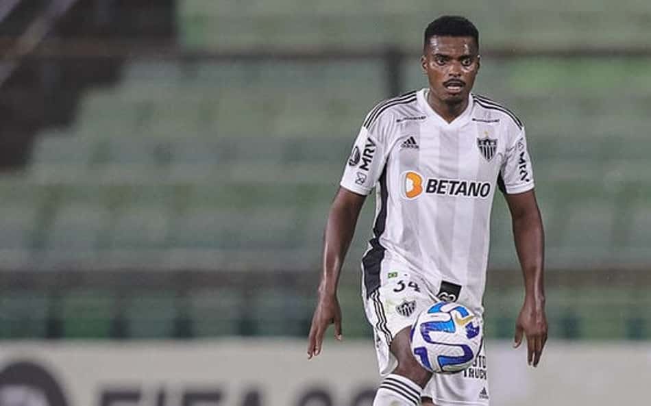 Após reunião no Atlético-MG, Jemerson será punido por acidente de carro sofrido dentro do próprio condomínio
