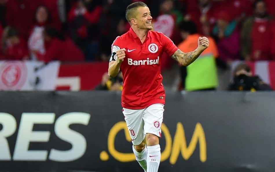 Internacional volta à semifinal da Libertadores depois de oito anos; relembre