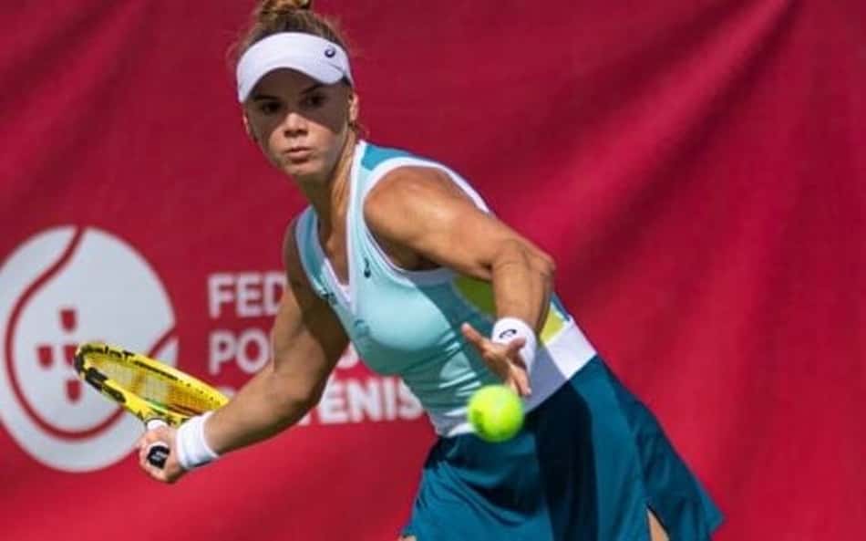 Laura Pigossi sobe em novo ranking da WTA