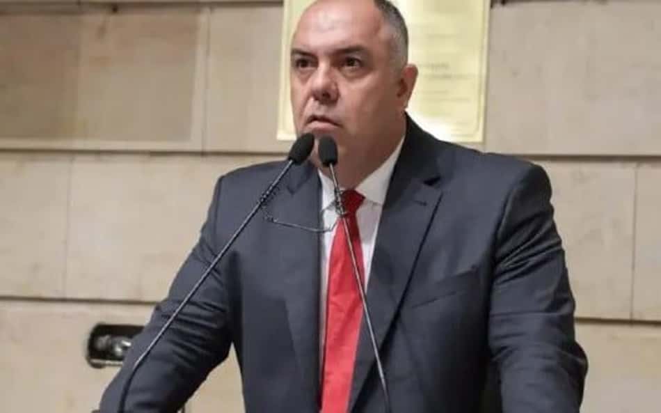 Projeto de Marcos Braz, do Flamengo, 'Dia do Beach Tennis' no RJ é aprovado