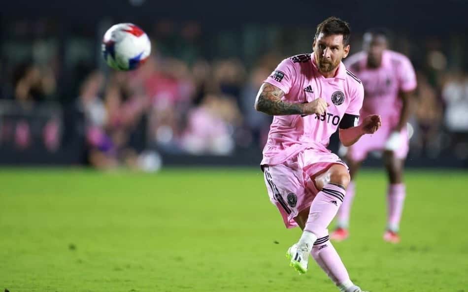 MLS 'esquece' de Messi e indica outro argentino ao prêmio de craque do campeonato
