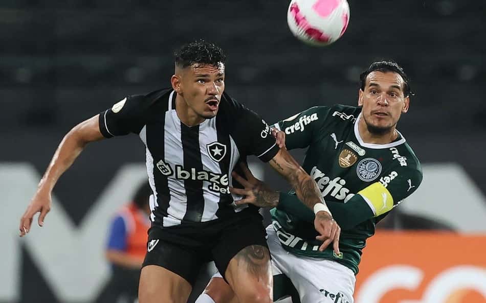 Opinião: 'Mais leve, Palmeiras só sairá vivo do Engenhão com os três pontos'