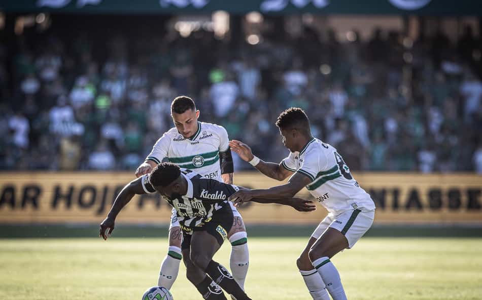 Santos x Coritiba: odds, estatísticas e informações do jogo pela 29ª rodada do Brasileirão