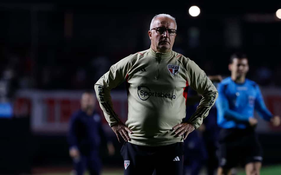 Cinco motivos para o São Paulo 'acordar' e voltar a se dedicar no Brasileirão