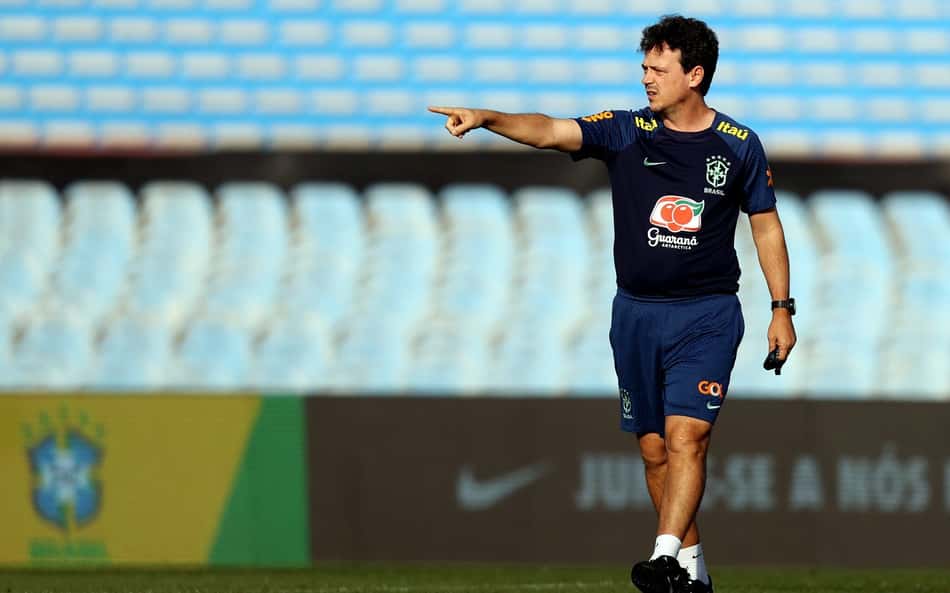 Caio Ribeiro aponta problema de Fernando Diniz como técnico da Seleção Brasileira