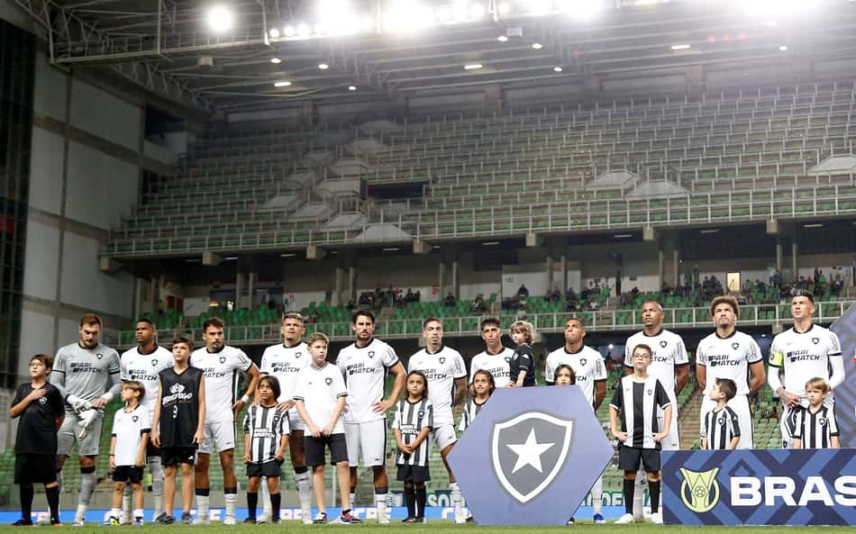 ANÁLISE: Vitória do Botafogo reforça que manutenção do trabalho é o caminho para o título do Brasileirão