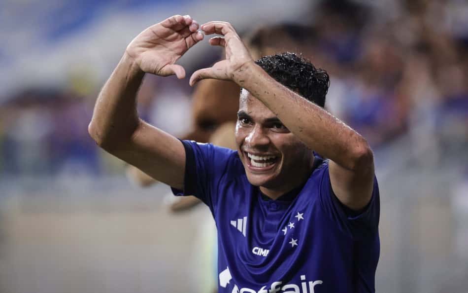 Autor do gol da vitória, Bruno Rodrigues revela confiança após vencer clássico: 'mental muito forte'