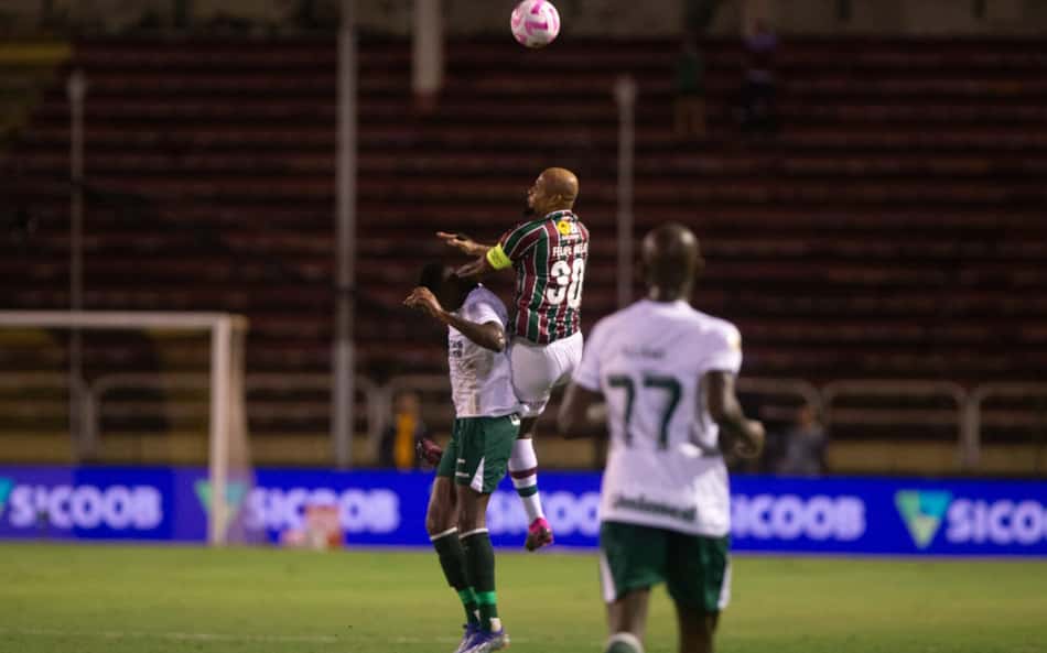 ANÁLISE: Fluminense vence, mas expõe problemas defensivos às vésperas da final da Libertadores