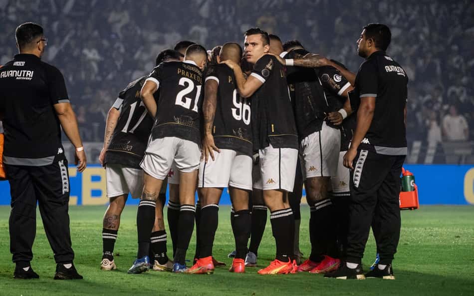 Vasco faz confronto direto com o Goiás na luta contra o rebaixamento e tem nova chance para sair do Z4 no Brasileirão