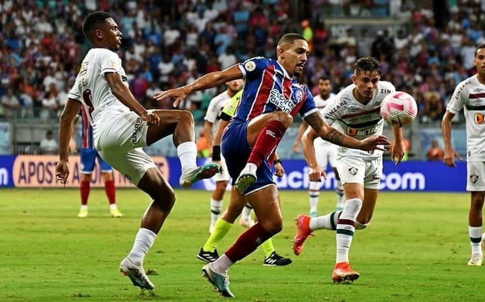 Jogador do Fluminense é criticado contra o Bahia: 'Destoa até no time reserva'