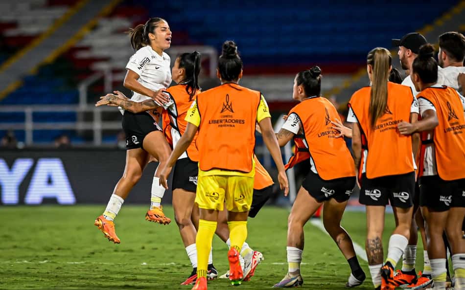 É tetra! Corinthians vence o Palmeiras e é campeão da Libertadores Feminina