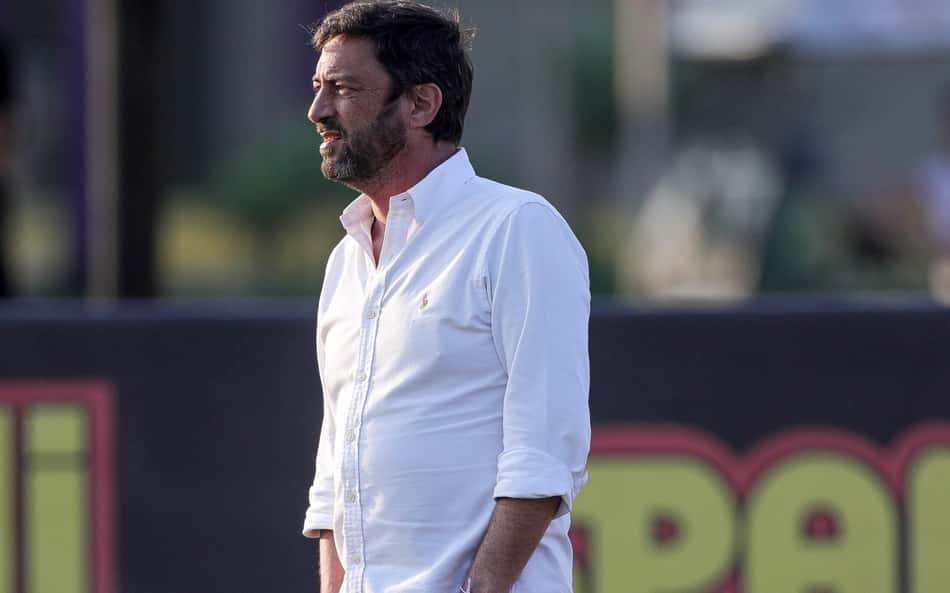 Duilio-Monteiro-Alves-Corinthians-scaled-aspect-ratio-512-320