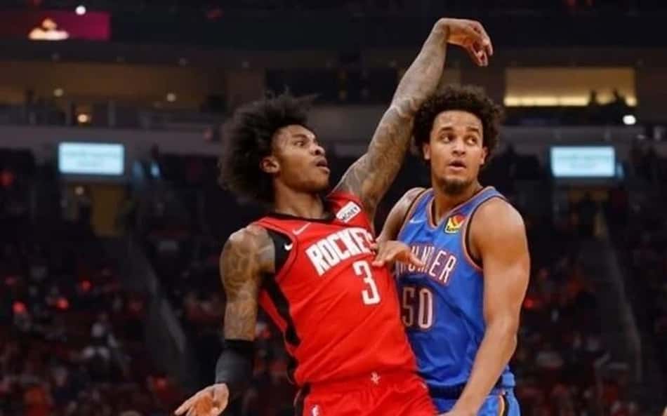 Rockets e Thunder fecham troca envolvendo três jogadores