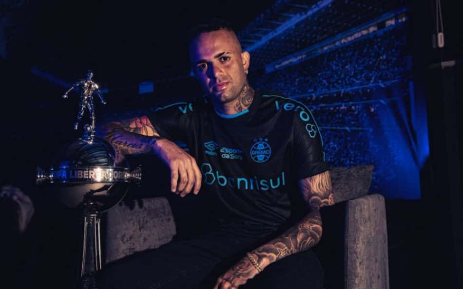 Grêmio provoca Internacional após eliminação na Libertadores: 'Aproveita o conforto do sofá'