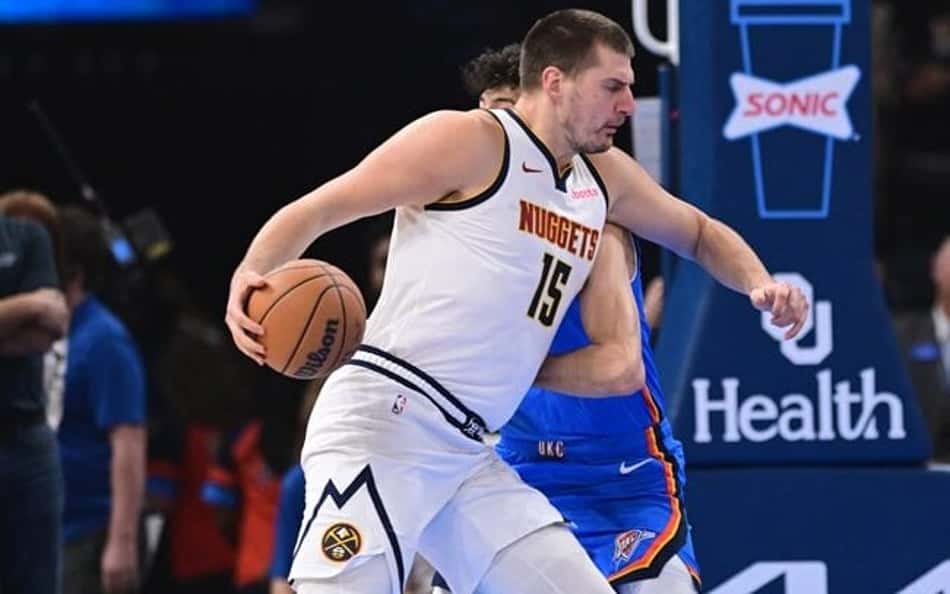 Após os jogos de domingo (29/10), confira a classificação da NBA