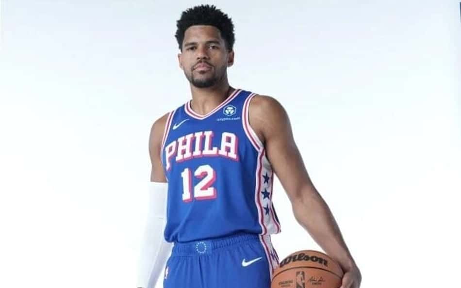 Com brasileiro, site lista os 50 jogadores mais bem pagos da NBA que não foram ao All-Star Game