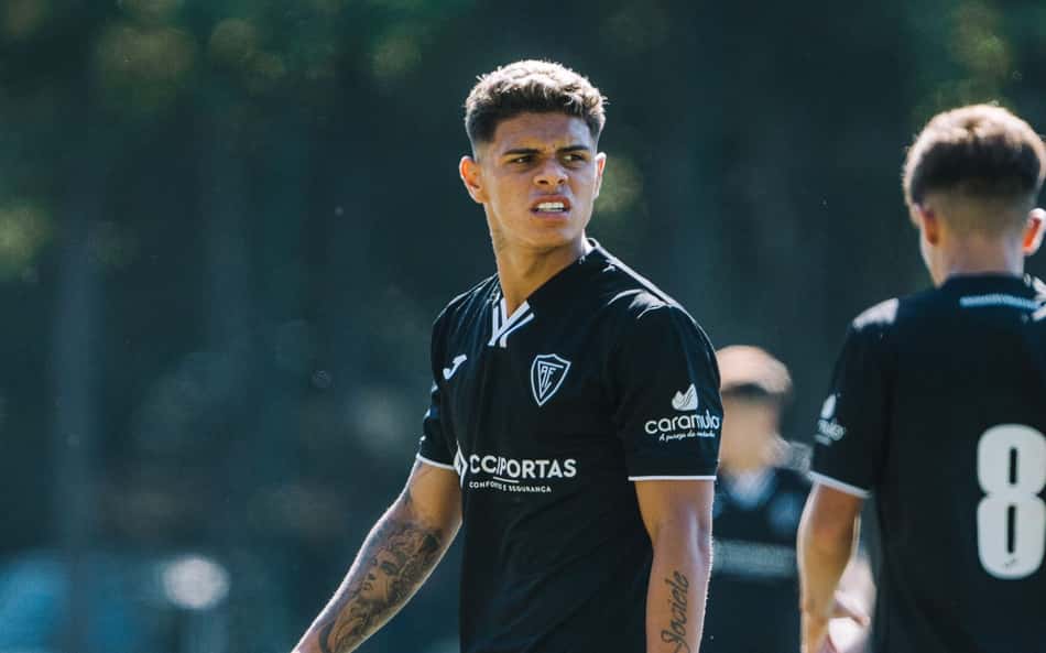 Revelado pelo Barra FC, de Santa Catarina, atacante Bruno Branco comenta adaptação ao futebol português