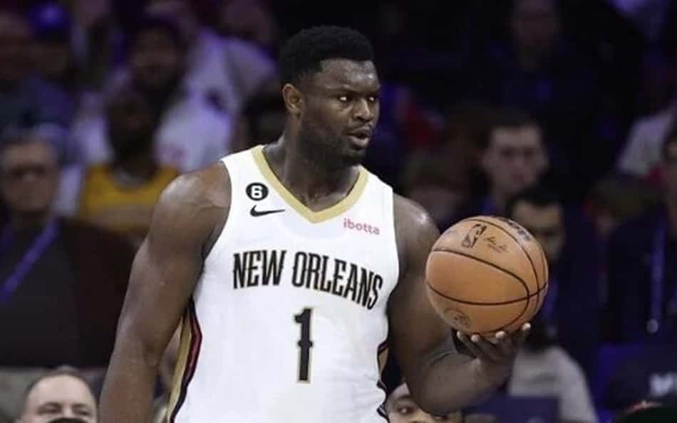 "Esta é a primeira offseason que vejo Zion Williamson levar a profissão a sério", revela dirigente do Pelicans