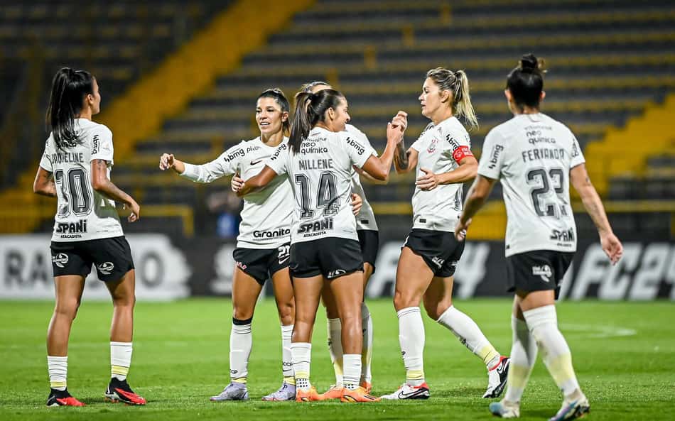 corinthians_always_ready_libertadores_feminina-aspect-ratio-512-320