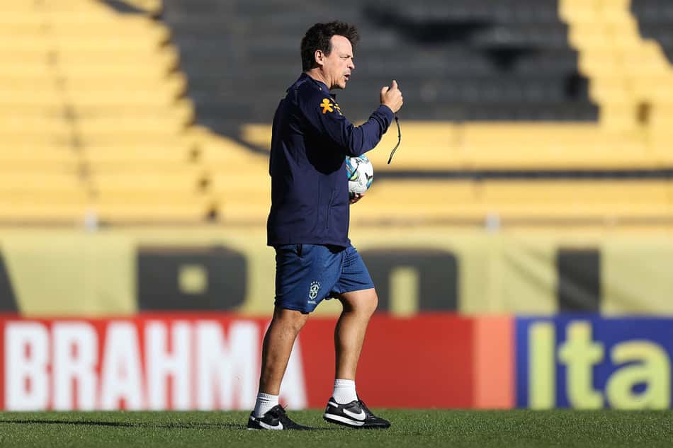 diniz_treino_selecao_penarol