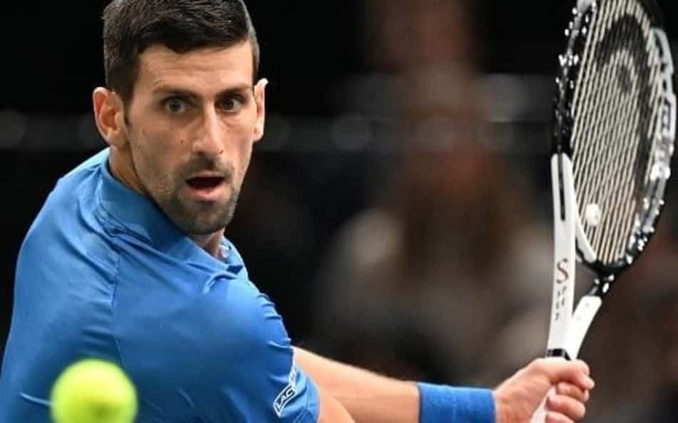 Djokovic disputa a chave de duplas em Paris