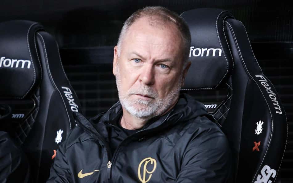 Assista à coletiva de Mano Menezes após empate do Corinthians com o América-MG no Brasileirão