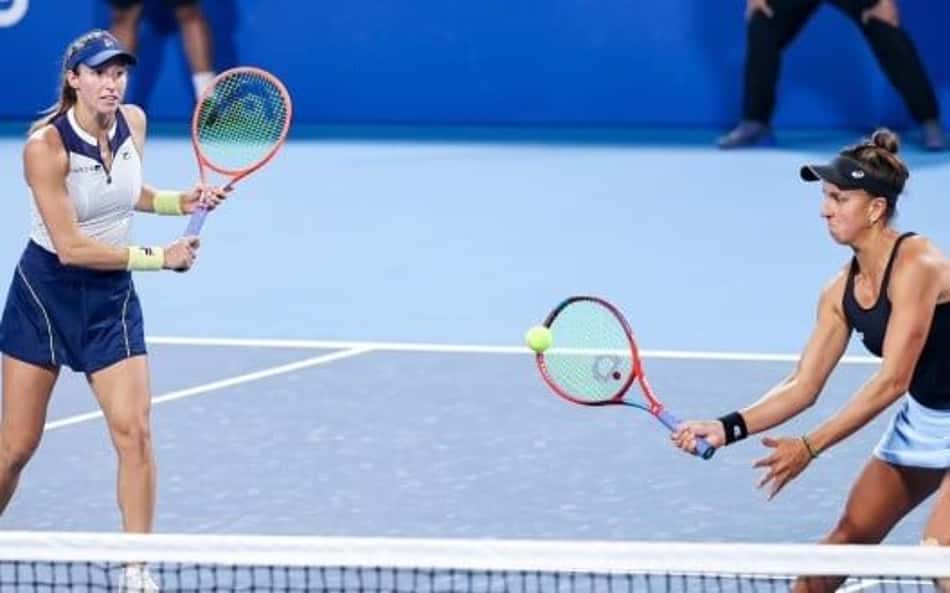 Ingrid Martins lamenta derrota nas quartas do WTA 500 de Zhengzhou