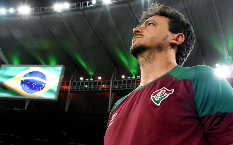 Assim como na Seleção Brasileira, Fernando Diniz tem missão de corrigir problemas defensivos no Fluminense