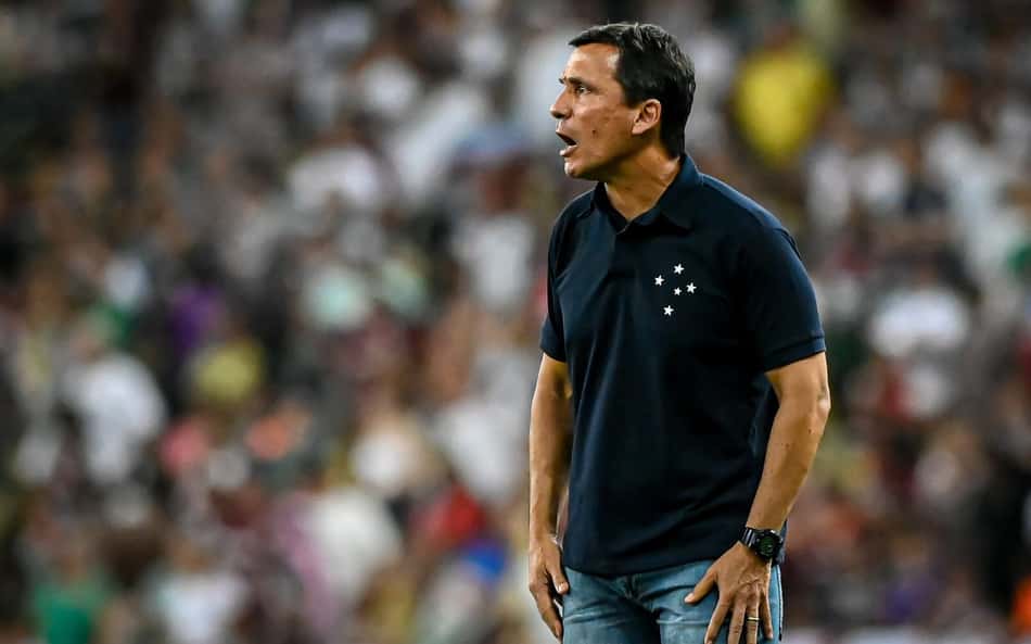 Cruzeiro anuncia demissão de Zé Ricardo; substituto deve ser definido nos próximos dias
