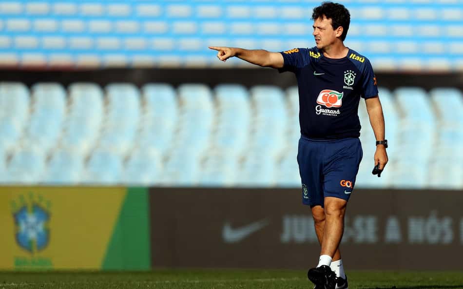 Diniz mexe no time e define substituto de Vini Jr para Brasil x Argentina