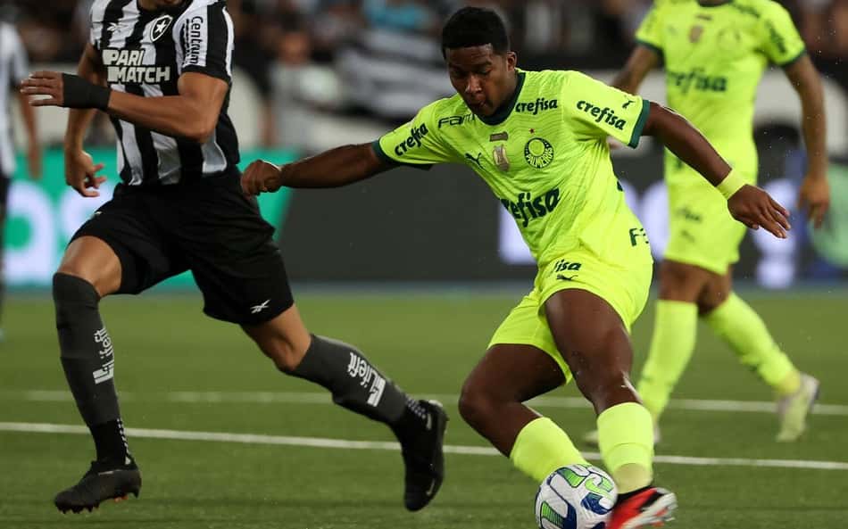 OLHAR DO PORCO: O Palmeiras é gigante e está vivo no Brasileirão 2023!