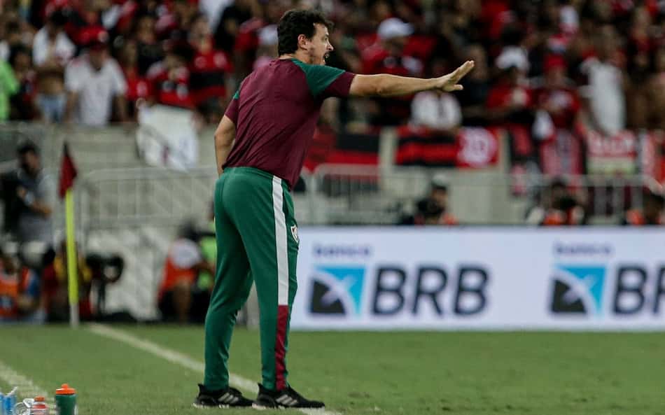 De olho no Mundial, Fernando Diniz pode preservar jogadores do Fluminense no duelo contra o São Paulo