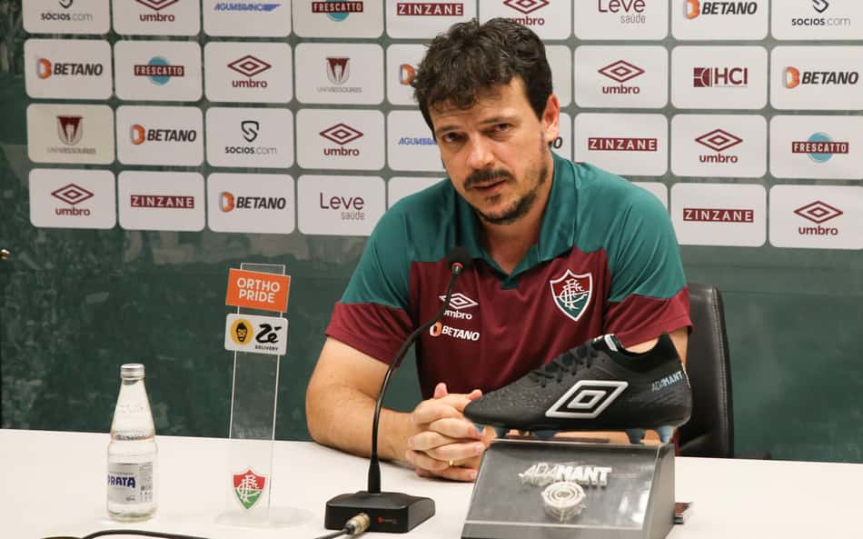 Fernando Diniz vê empate 'justo' entre Fluminense e Flamengo e não vê Tricolor como fiel da balança no Brasileirão