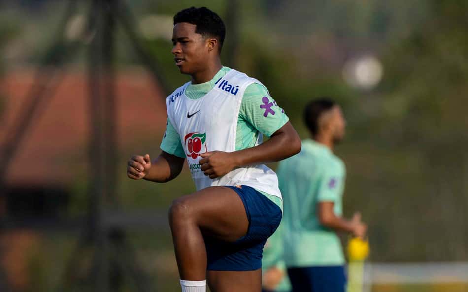 !NA ÍNTEGRA! Entrevista coletiva de Endrick, na Seleção Brasileira
