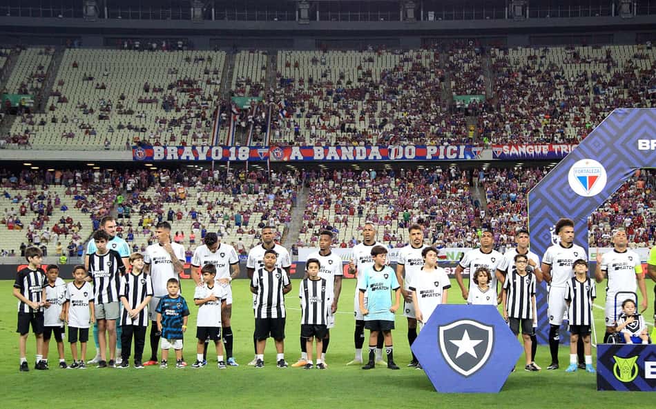 Jornalista elege vilão em derrocada do Botafogo e crava: 'Não será campeão'