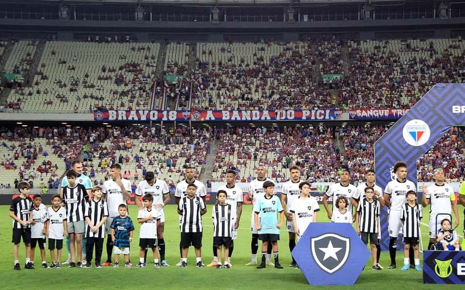 ANÁLISE: Botafogo repete erros, mas com novos ares no comando