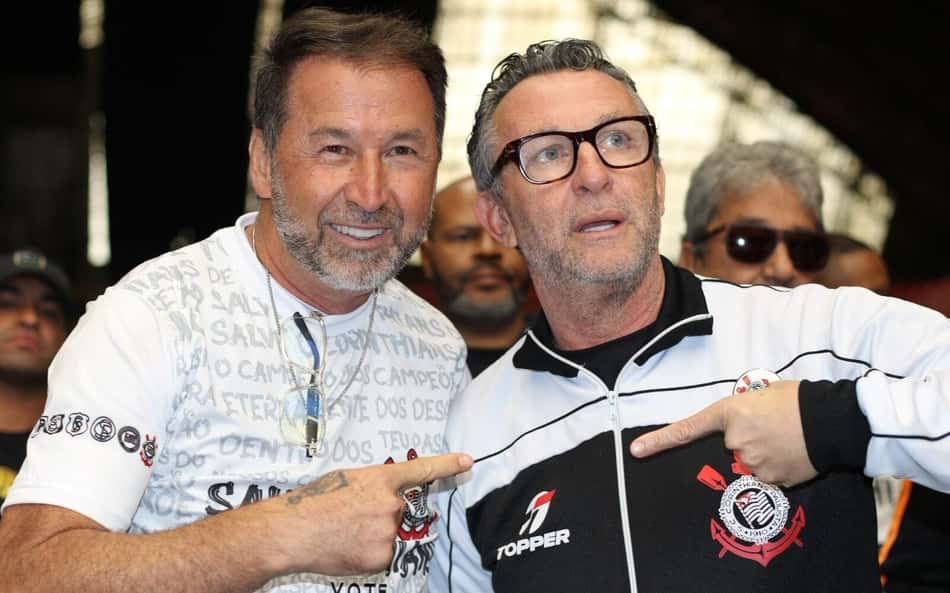 Augusto Melo desmente Neto sobre acordo para o ex-jogador assumir a presidência do Corinthians em 2026