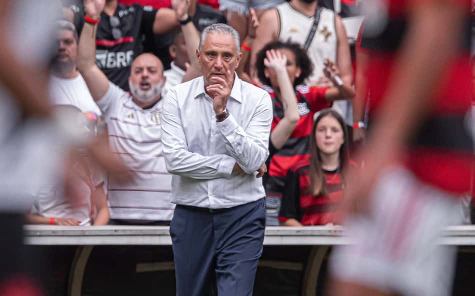 Tite desconversa sobre possibilidade de título e elogia atuação do Flamengo: 'A melhor e mais consistente'