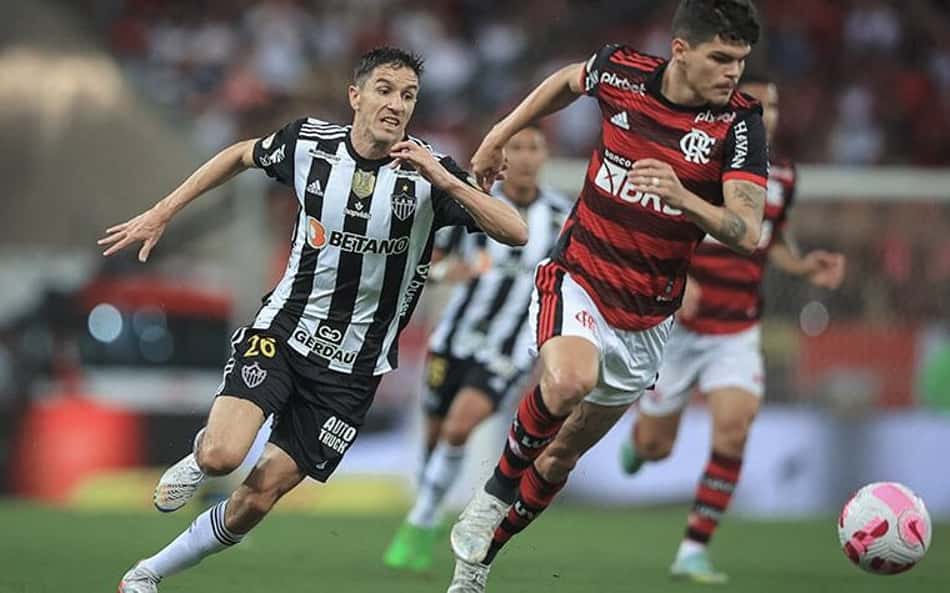 Rivalidade acirrada! Confira os maiores confrontos entre Flamengo e Atlético-MG