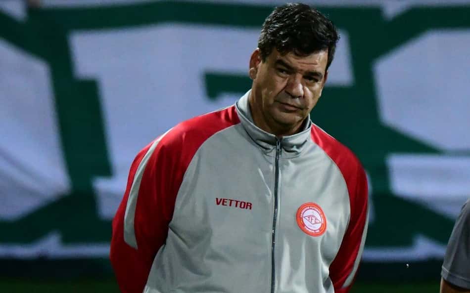 Moacir Júnior comanda arrancada do Tombense na Série B do Campeonato Brasileiro