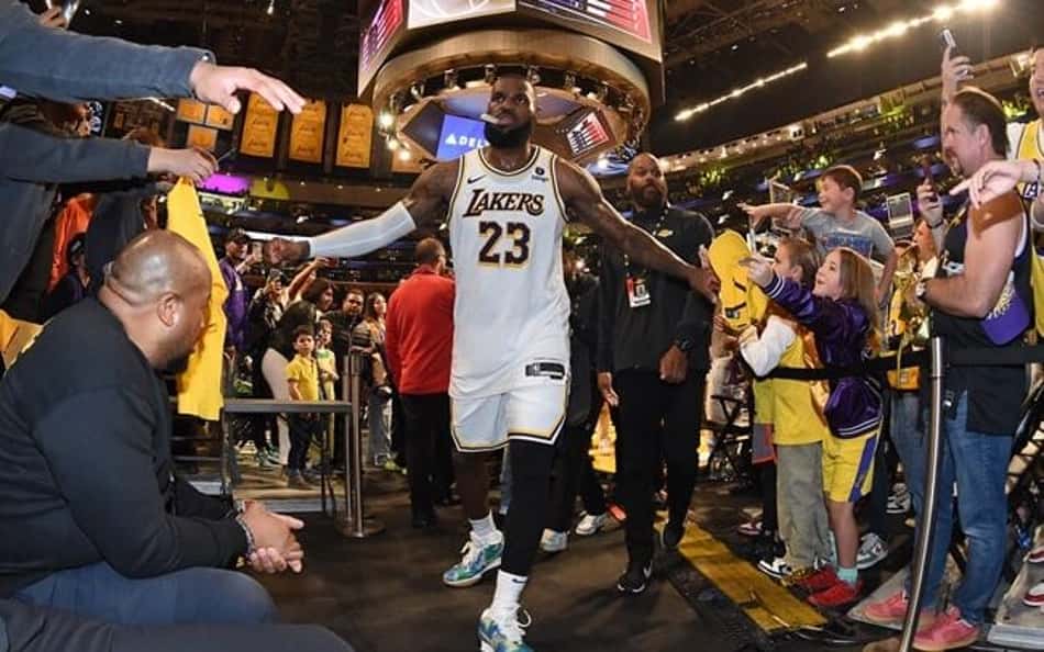Lakers pode garantir vaga na próxima fase da Copa da NBA