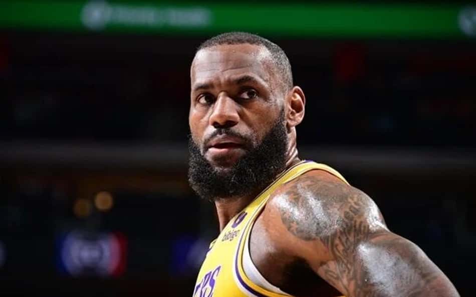 Ex-jogador da NBA compara LeBron James a Magic Johnson