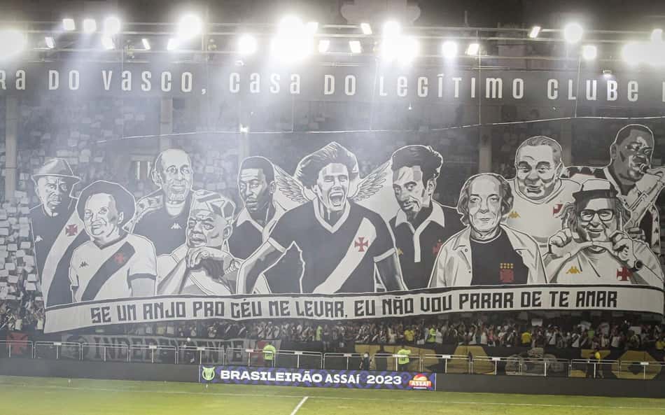 Torcida do Vasco esgota ingressos para partida decisiva contra o Bragantino