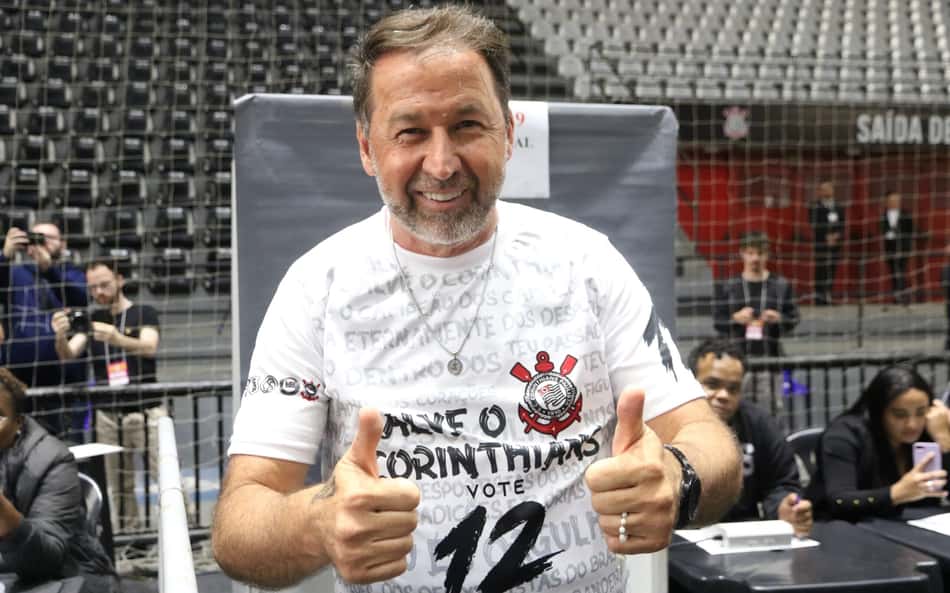 Augusto Melo é eleito presidente do Corinthians; veja as reações de torcedores nas redes sociais